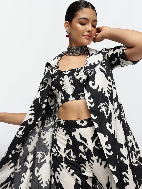 Comfy Black Cotton Printed Regular Fit Co-Ords With Lapel Collar