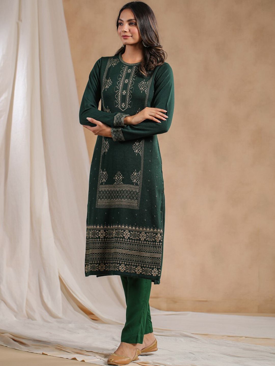 Warm Green Acrylic Ethnic Motif Printed Kurta Set With Jacquard Knitted Design And Straight Bottom