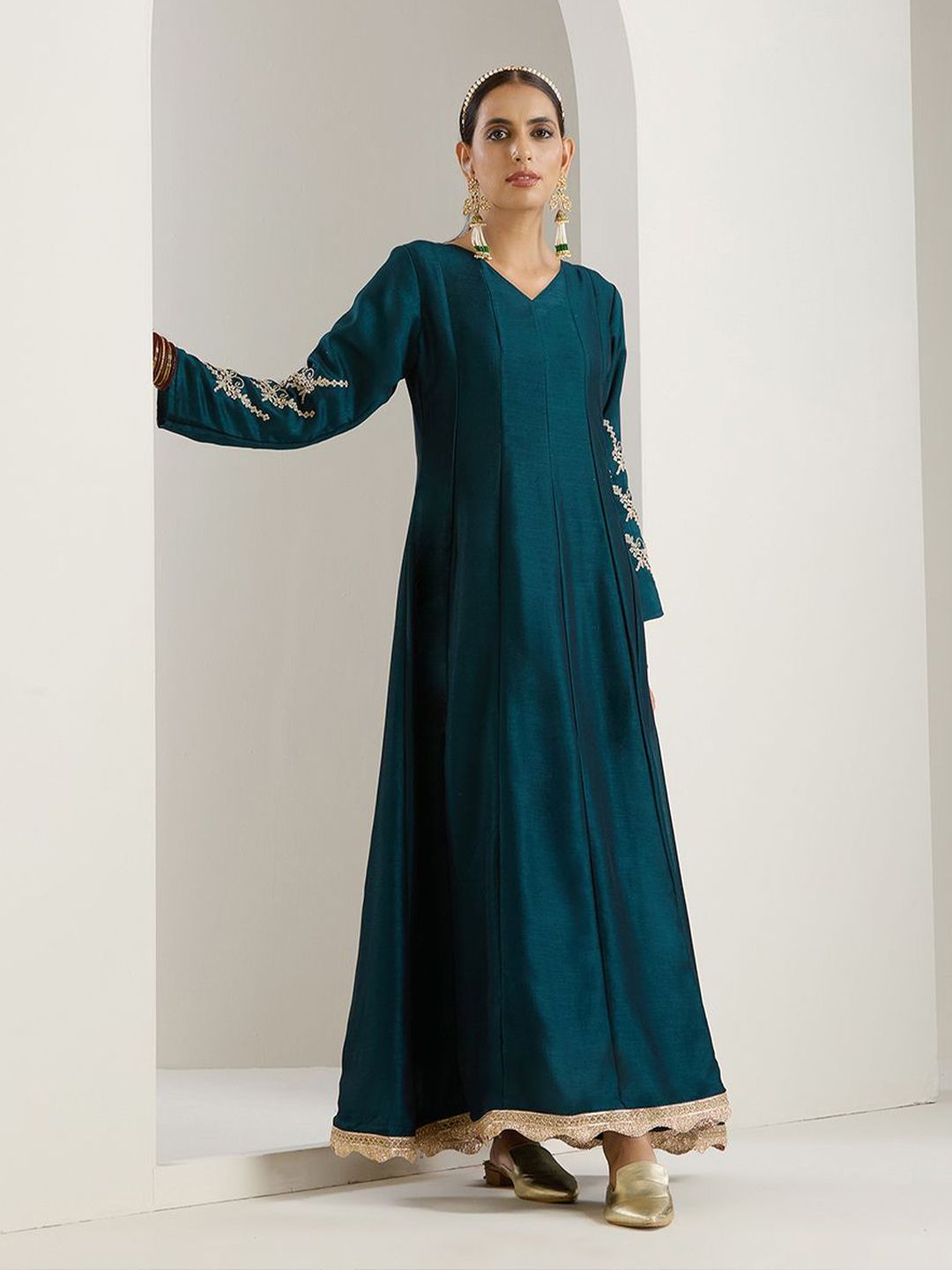 Rich Blended Green Zari Embroidered Anarkali Dress With Brocade Dupatta And Latkhans