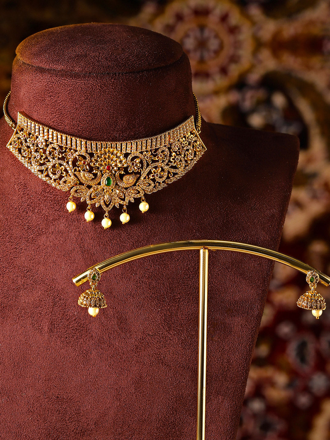 Ishin Floral Elegance Goddess Gold-Plated Choker Necklace Drop Earrings Jewellery Set
