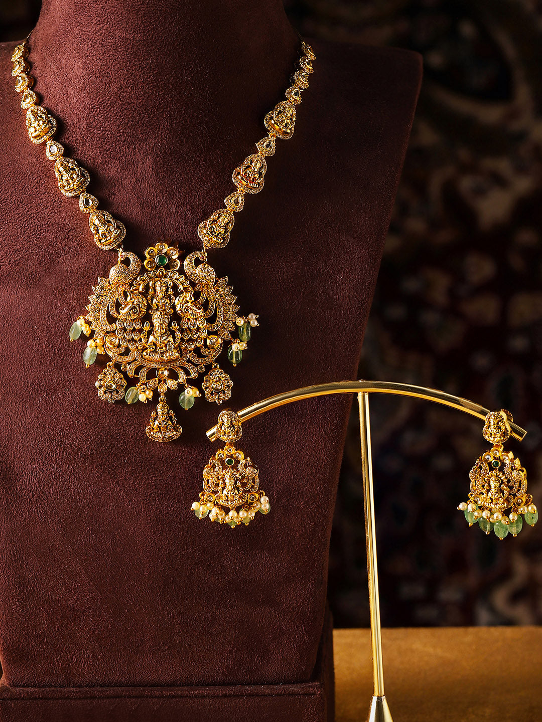 Ishin Gold Plated Goddess Elegance Pearl Haram Necklace Drop Earrings Jewellery Set