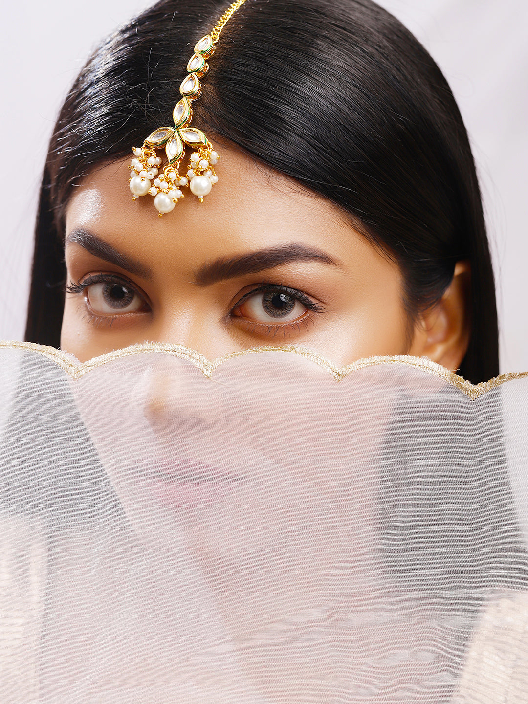 Ishin White  Colour Gold Plated Mangathika