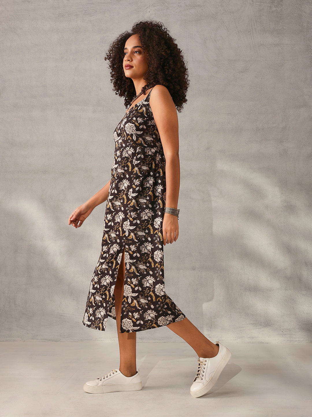 Graceful Black cotton Printed Regular Fit Dress