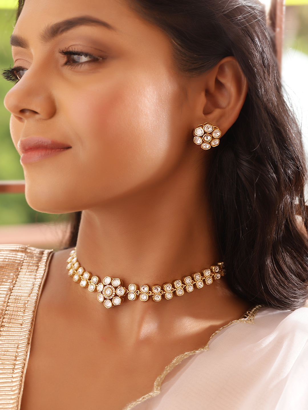 Ishin White Colour Gold Plated Artificial Stones And Beads Jewellery Set