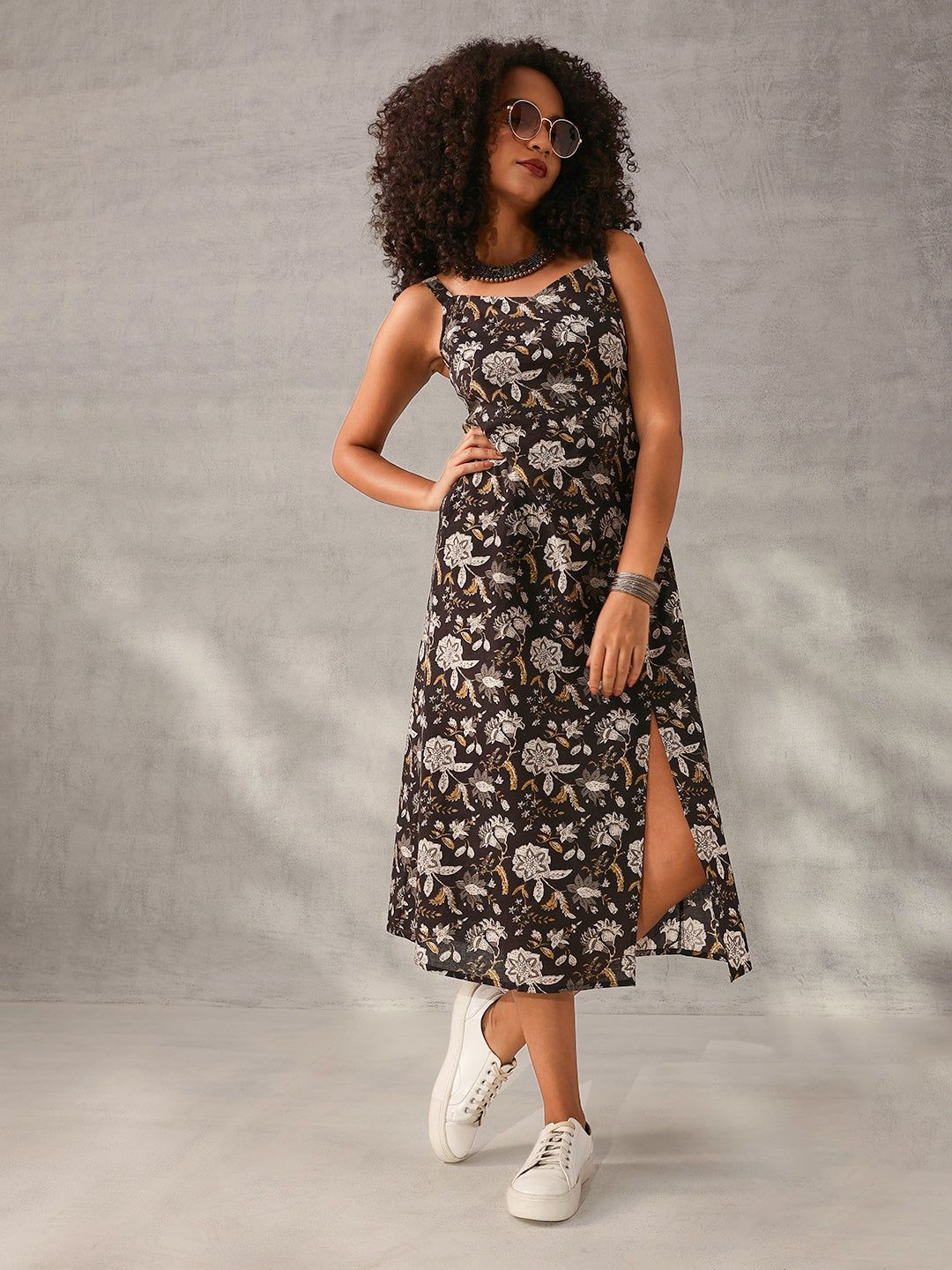 Graceful Black cotton Printed Regular Fit Dress