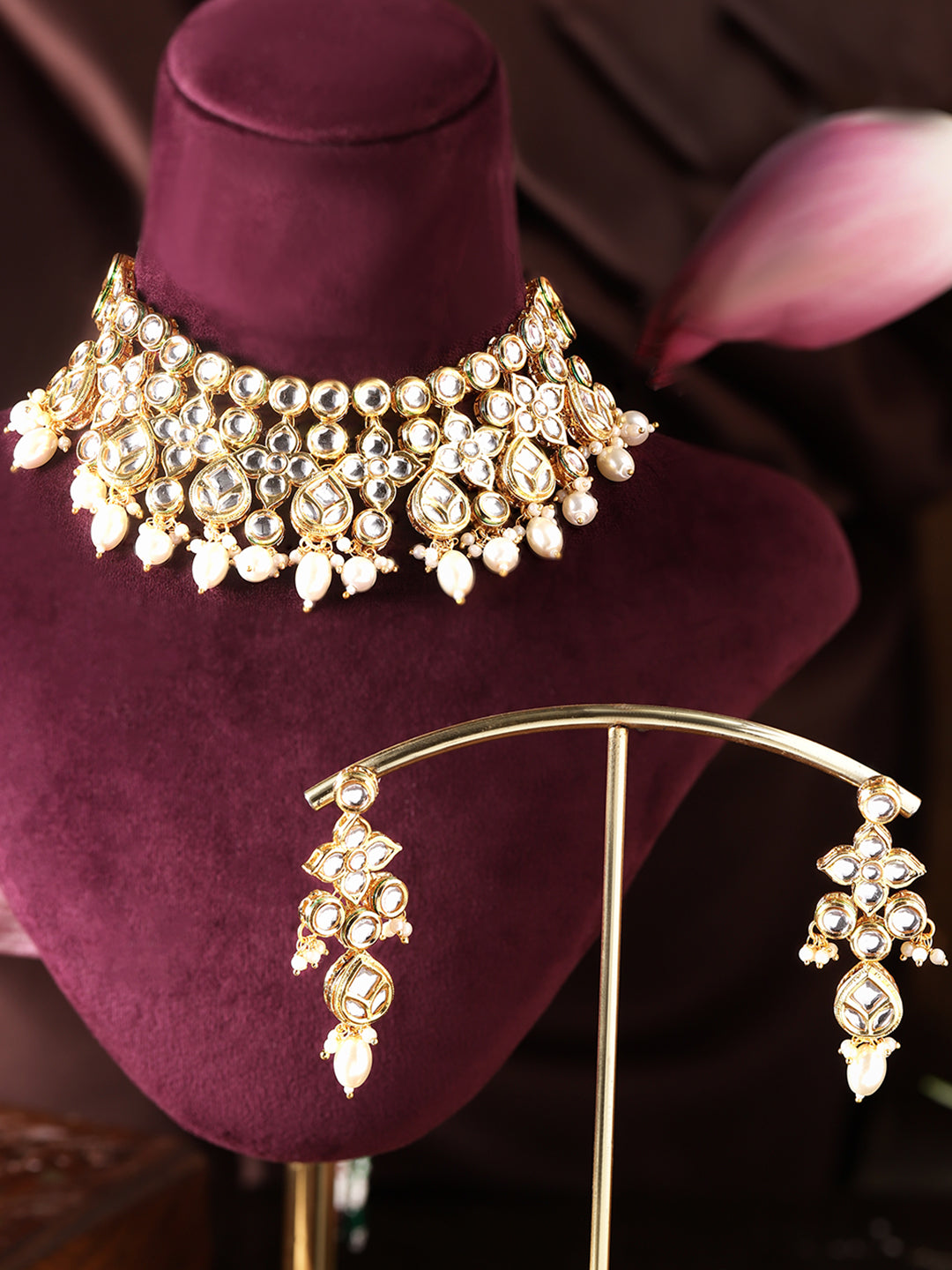 Ishin White Colour Gold plated Kundan with pearl Jewellery set