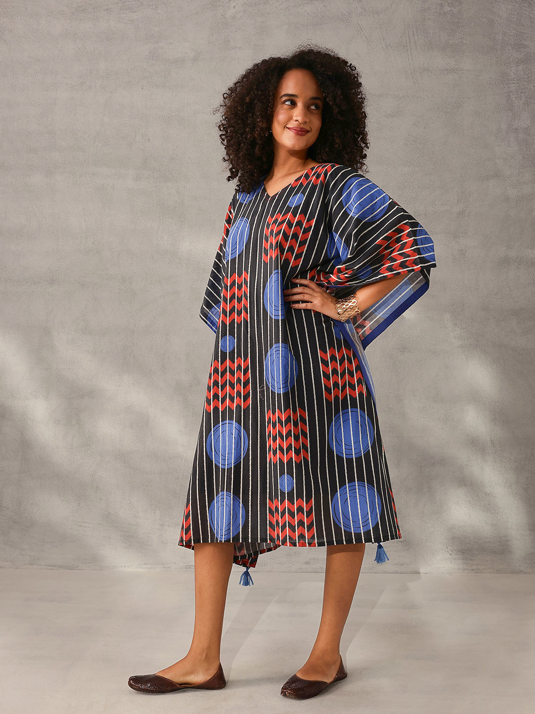 Comfy Black Cotton Printed Kaftan with tassels