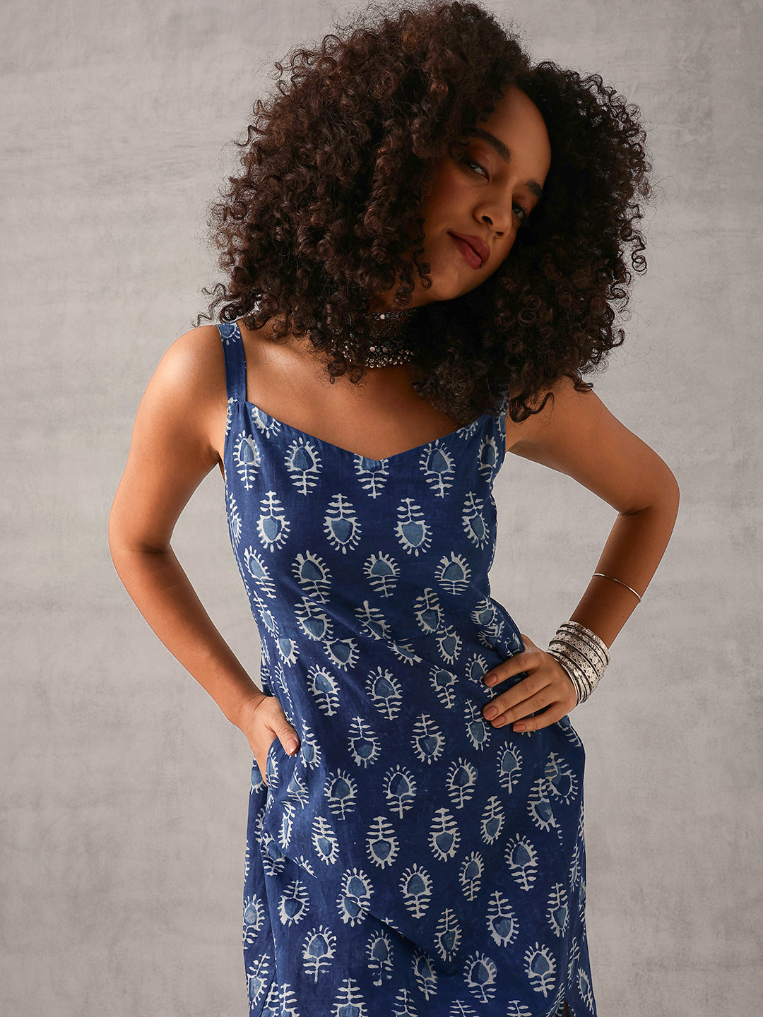 Graceful Indigo cotton Printed Regular Fit Dress