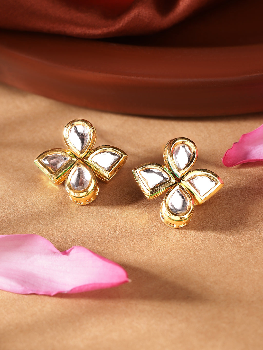 Ishin White Colour Gold plated Kundan Studs Earring