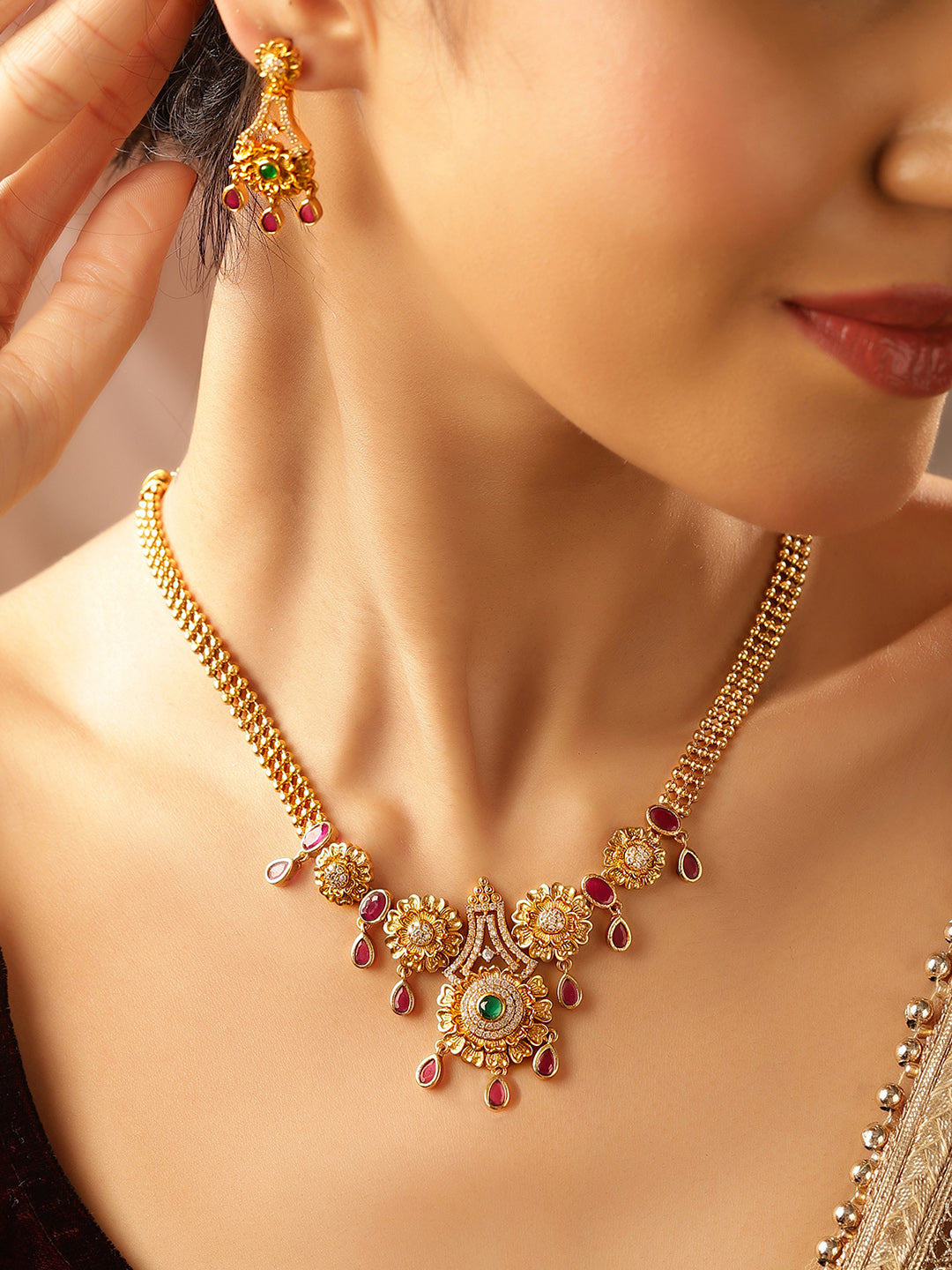 Ishin Goddess Elegance Twin Peacocks Gold Plated Necklace Drop Earrings Jewellery Set