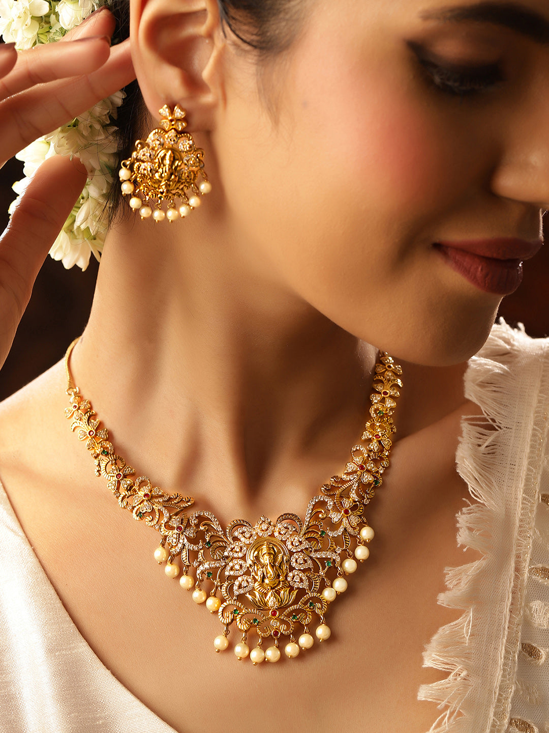 Ishin Goddess Pattern Floral Elegance Gold Plated Mint Beads Necklace and Drop Earrings Jewellery Set