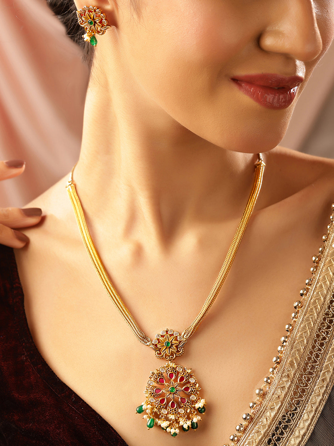 Ishin Floral Style Green Beads Gold Plated necklace Mini Drop Earrings Jewellery Set