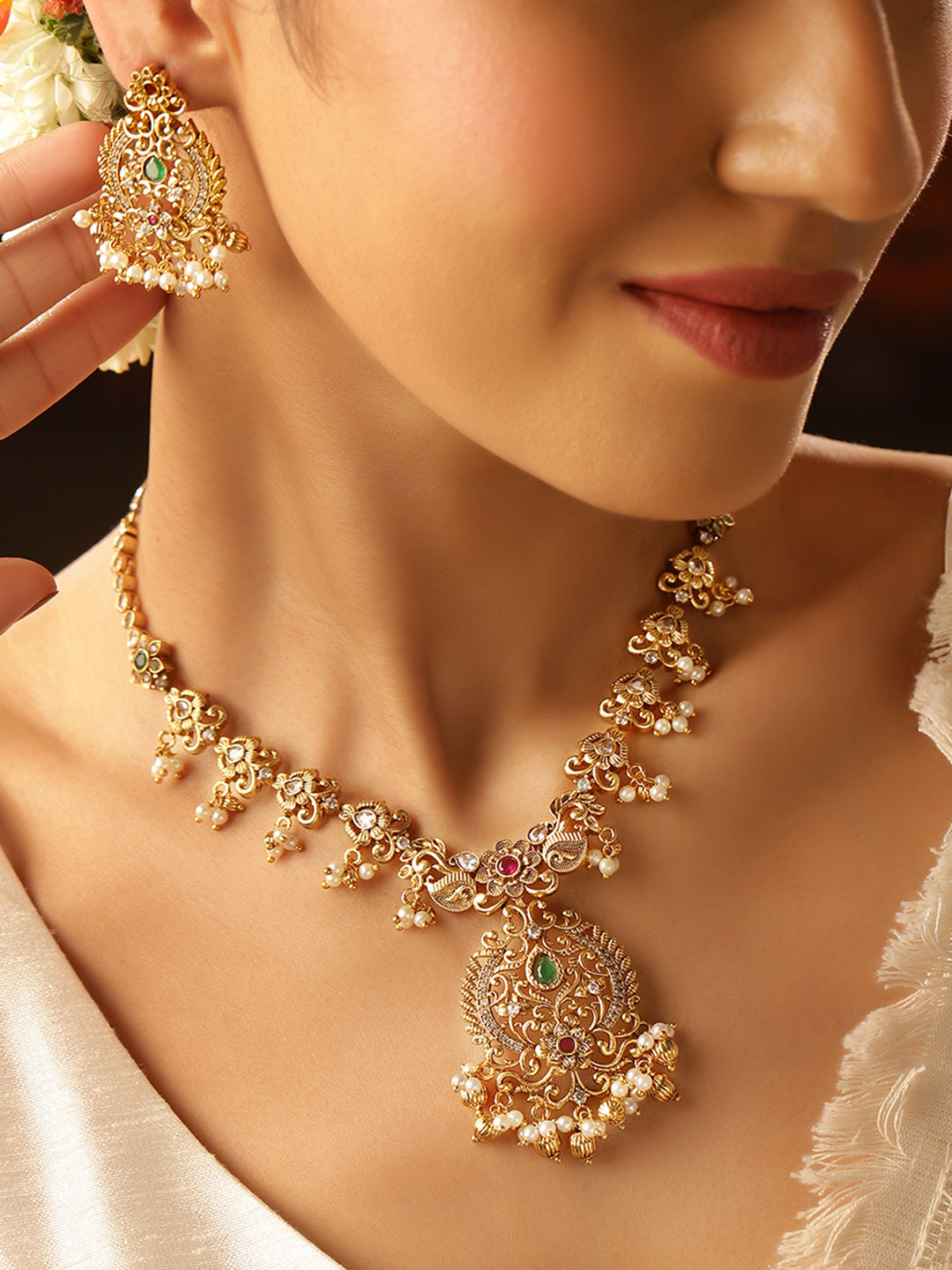 Ishin Goddess Elegance Temple Style Gold Plated Drop Earrings Jewellery Set