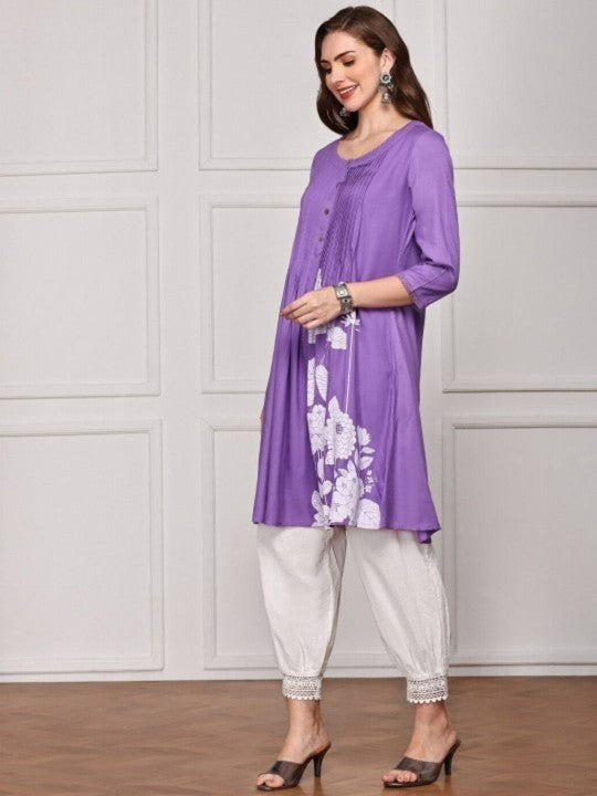 Comfy Lavender Viscose Rayon Floral Printed Aline Fit Kurta