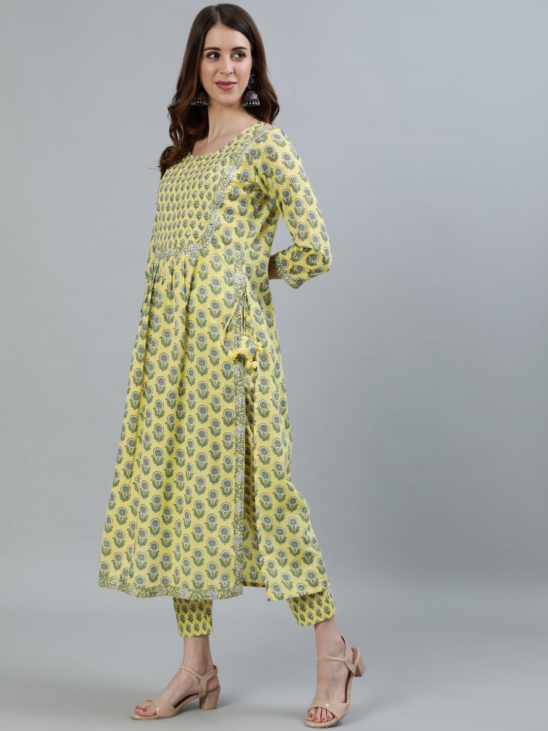 Ishin Women's Yellow Zari Embroidered Straight Kurta With Trouser