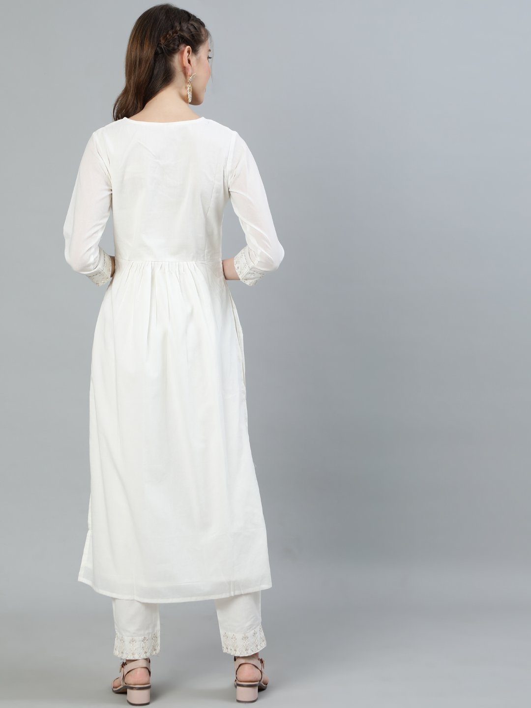 Ishin Women's Off White Zari Embroidered High Slit Kurta With Trouser 