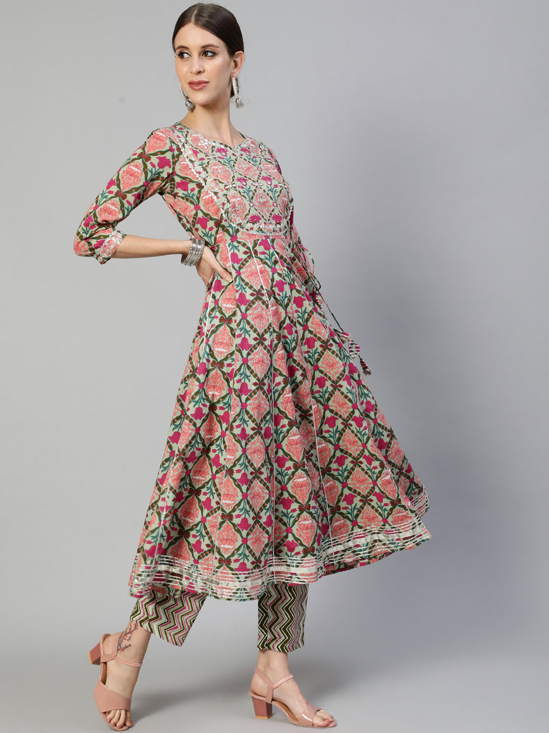 Ishin Women's Cotton Green Embroidered Anarkali Kurta Trouser Set 