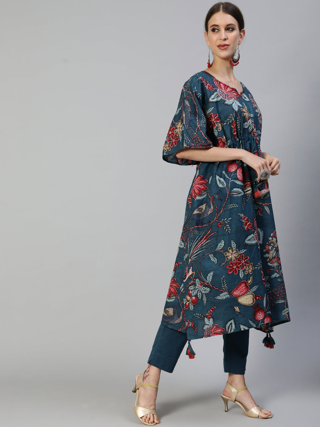 Ishin Women's Cotton Teal Blue Printed Kaftan Kurta Trouser Set