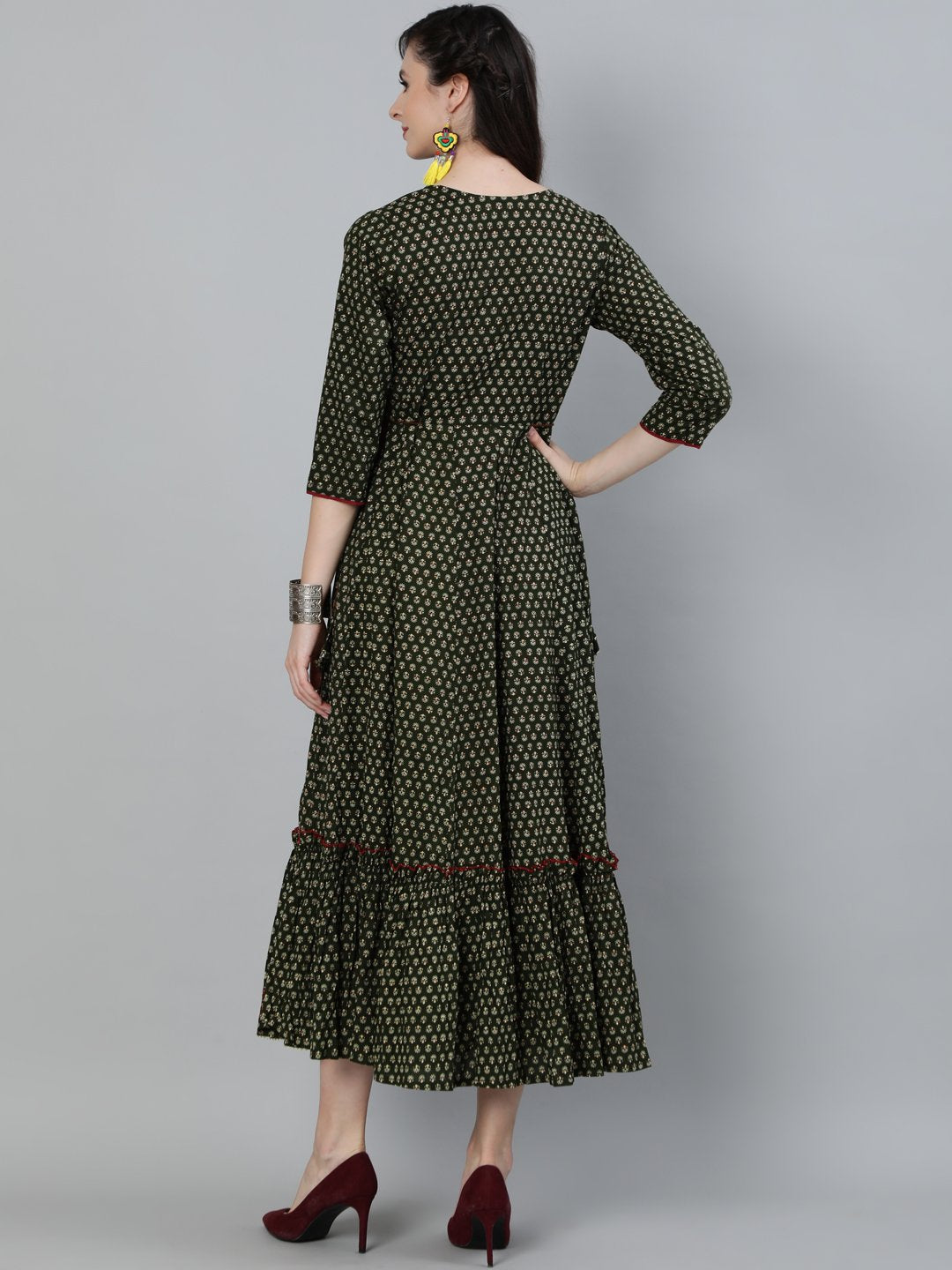 Ishin Women's Cotton Green Embroidered Anarkali Dress