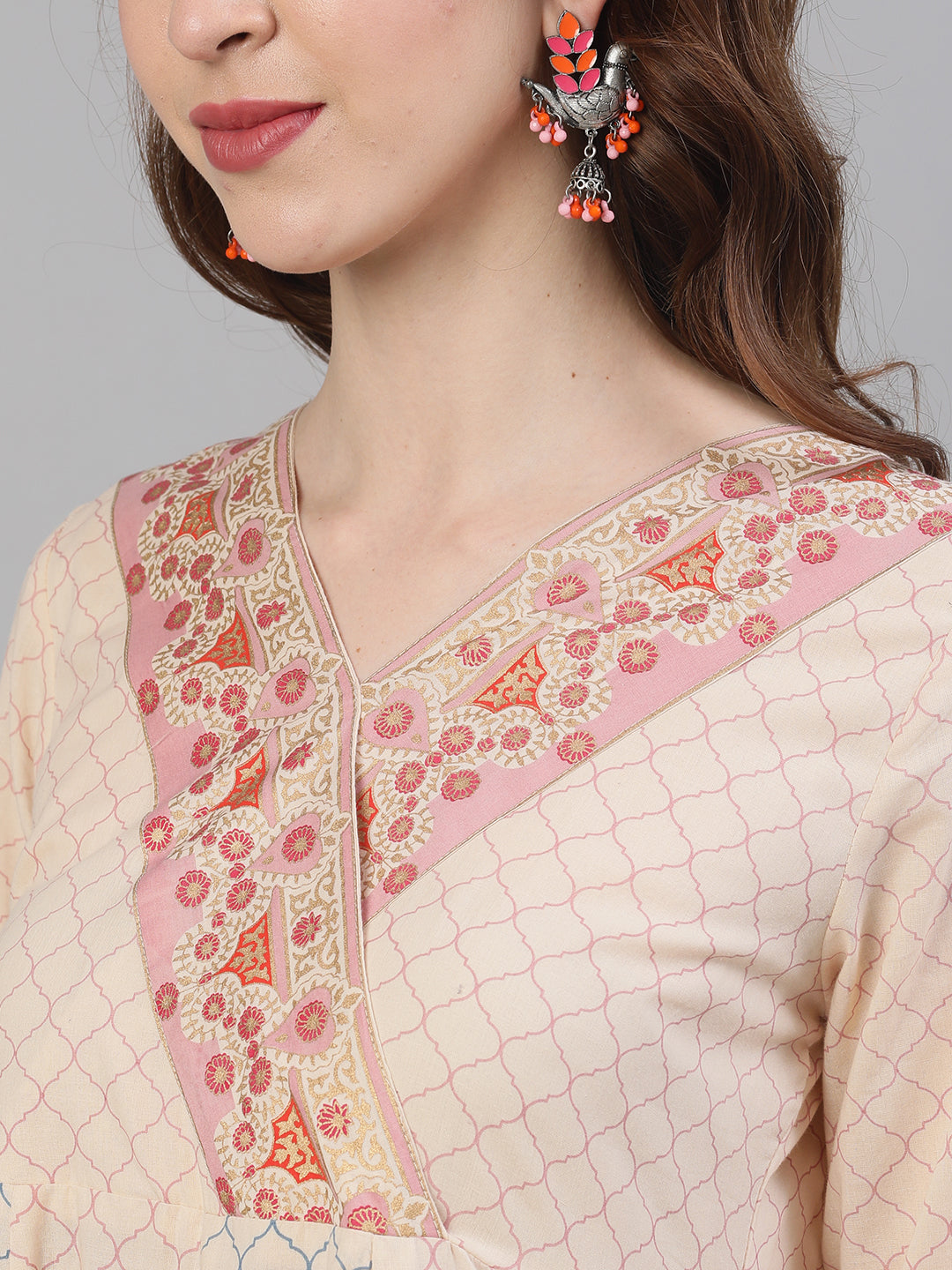 Ishin Women's Cotton Beige Foil Printed Anarkali Kurta