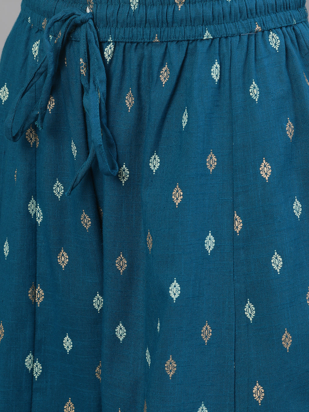 Ishin Women's Cotton Teal Yoke Design A-Line Kurta Sharara Set