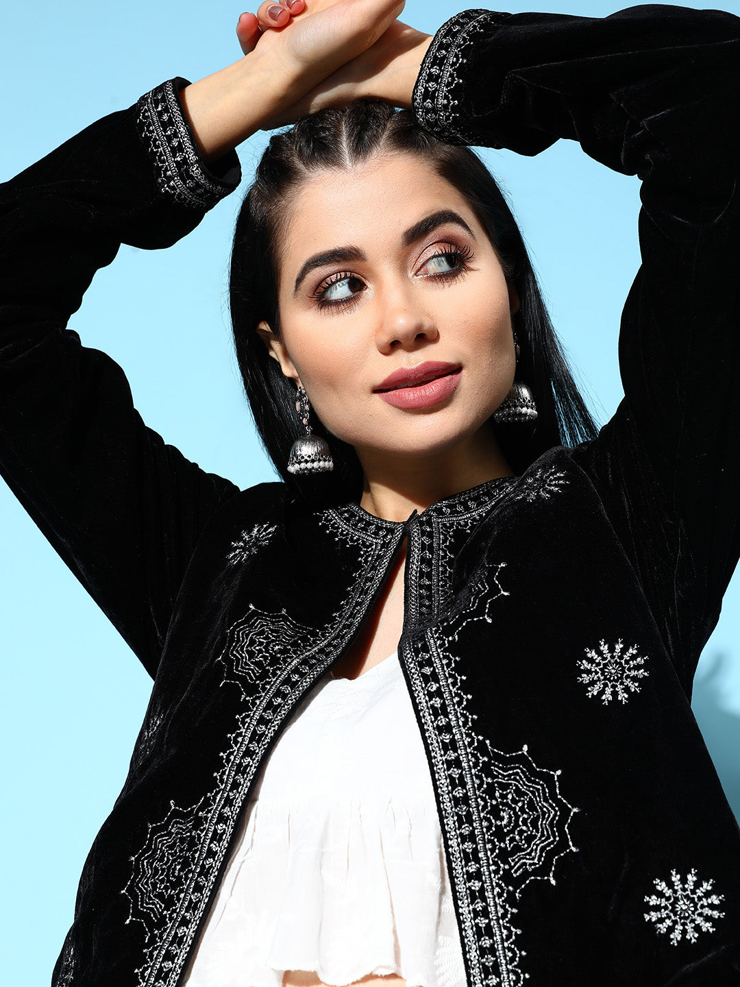 Sunehri Women's Black Embroidered Jacket