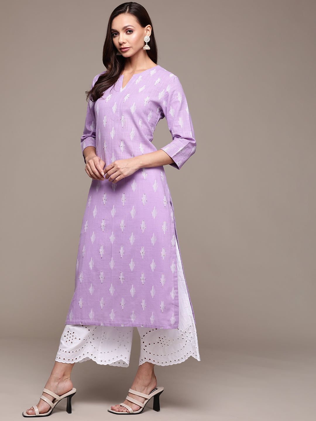 Ishin Women's Cotton Lavender Embellished A-Line Kurta