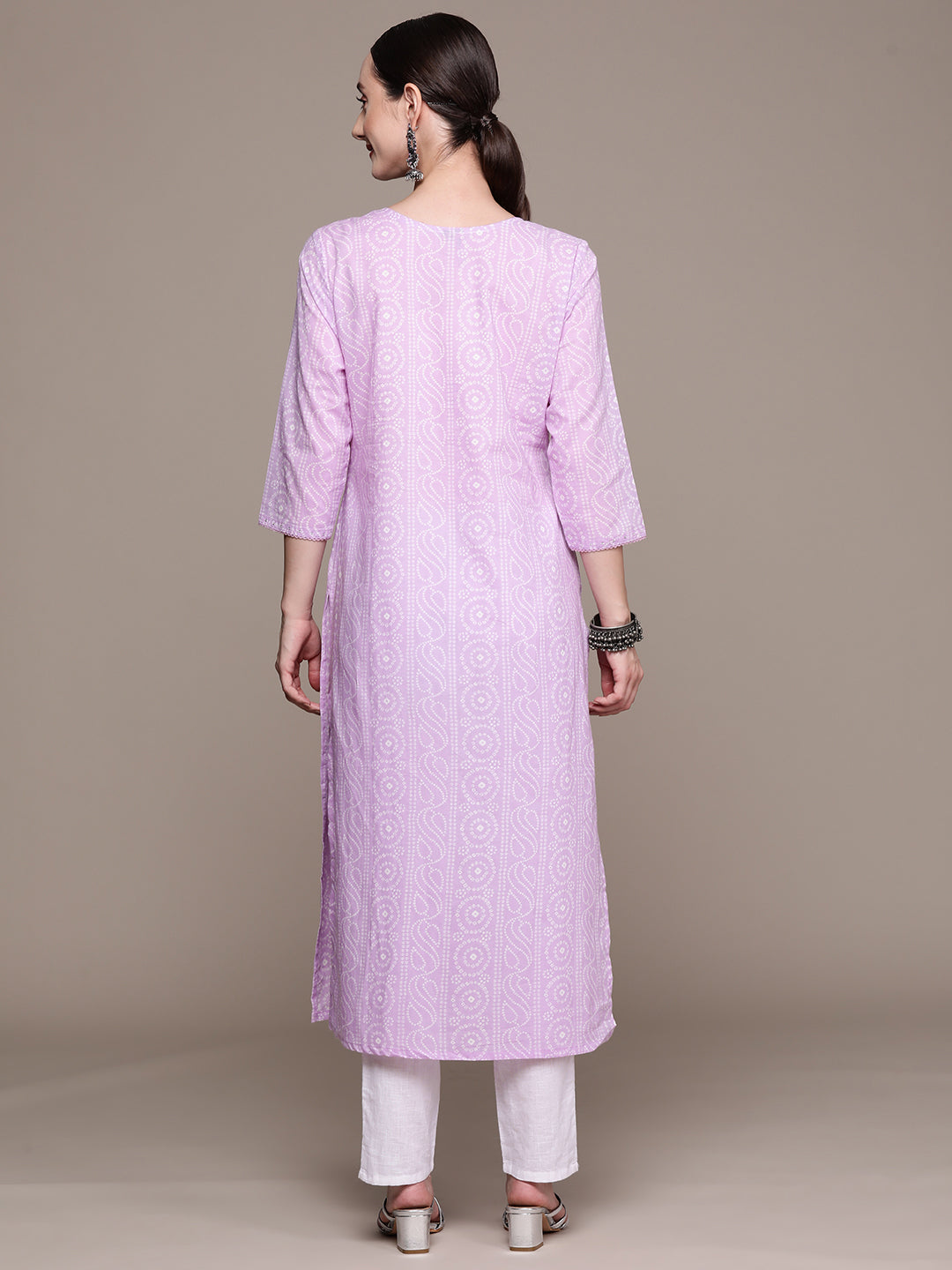 Ishin Women's Cotton Blend Lavender Bandhani Printed A-Line Kurta