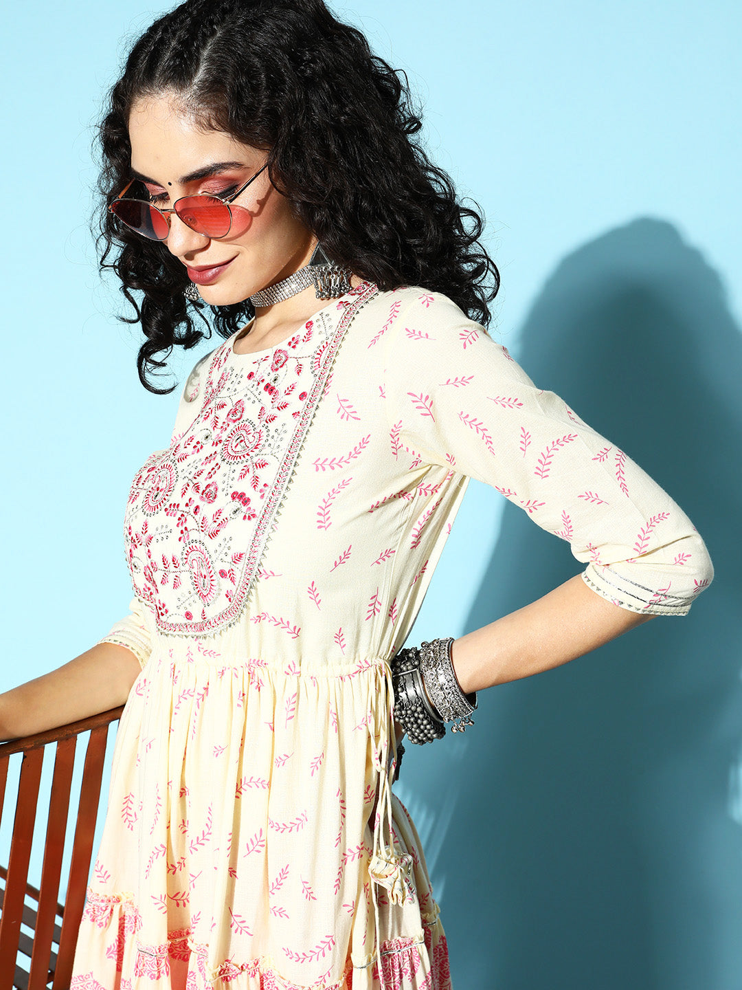 Ishin Women's Cotton Off White Embroidered Anarkali Kurta