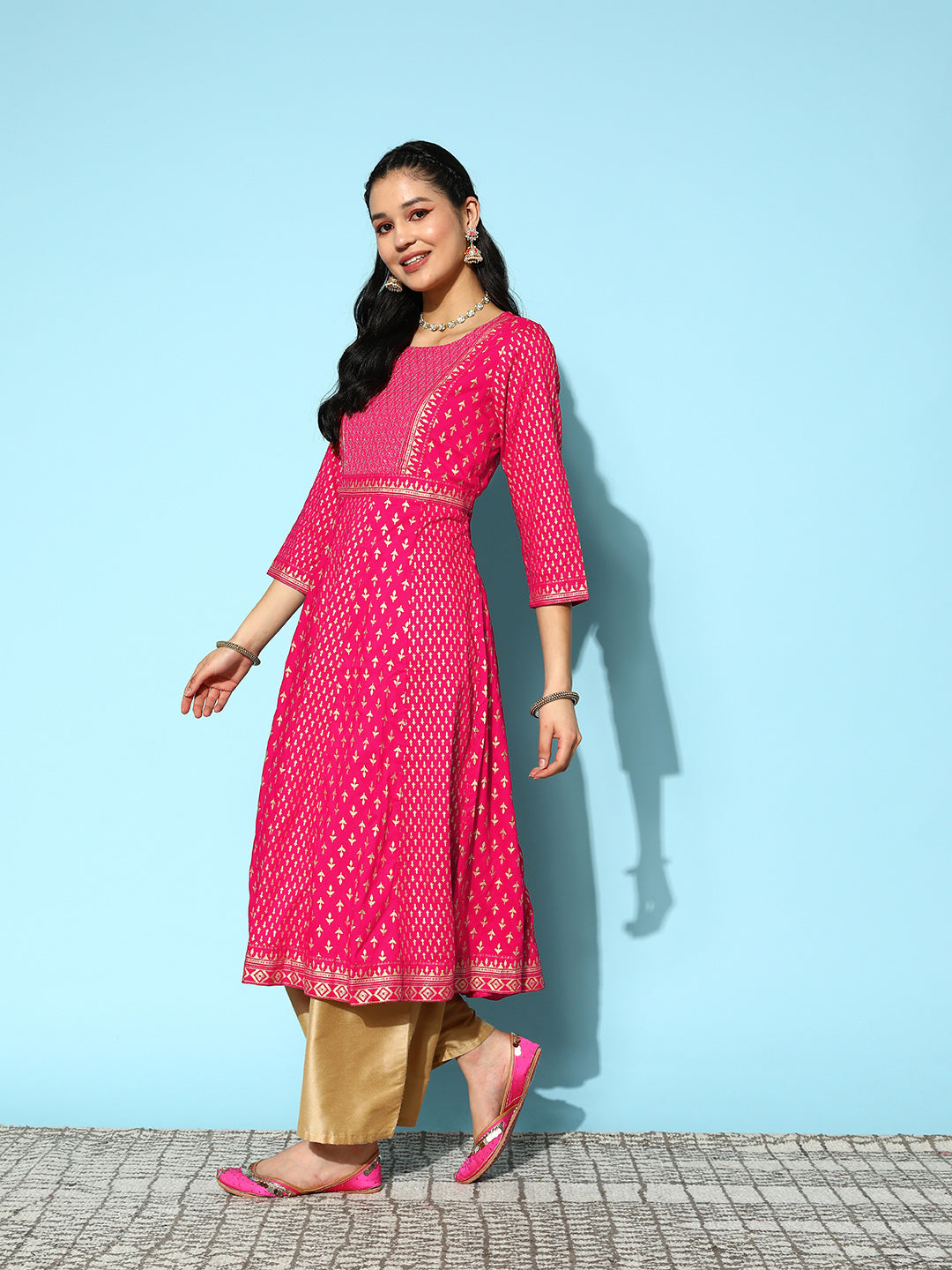 Ishin Women's Fuchsia Embellished Anarkali Kurta