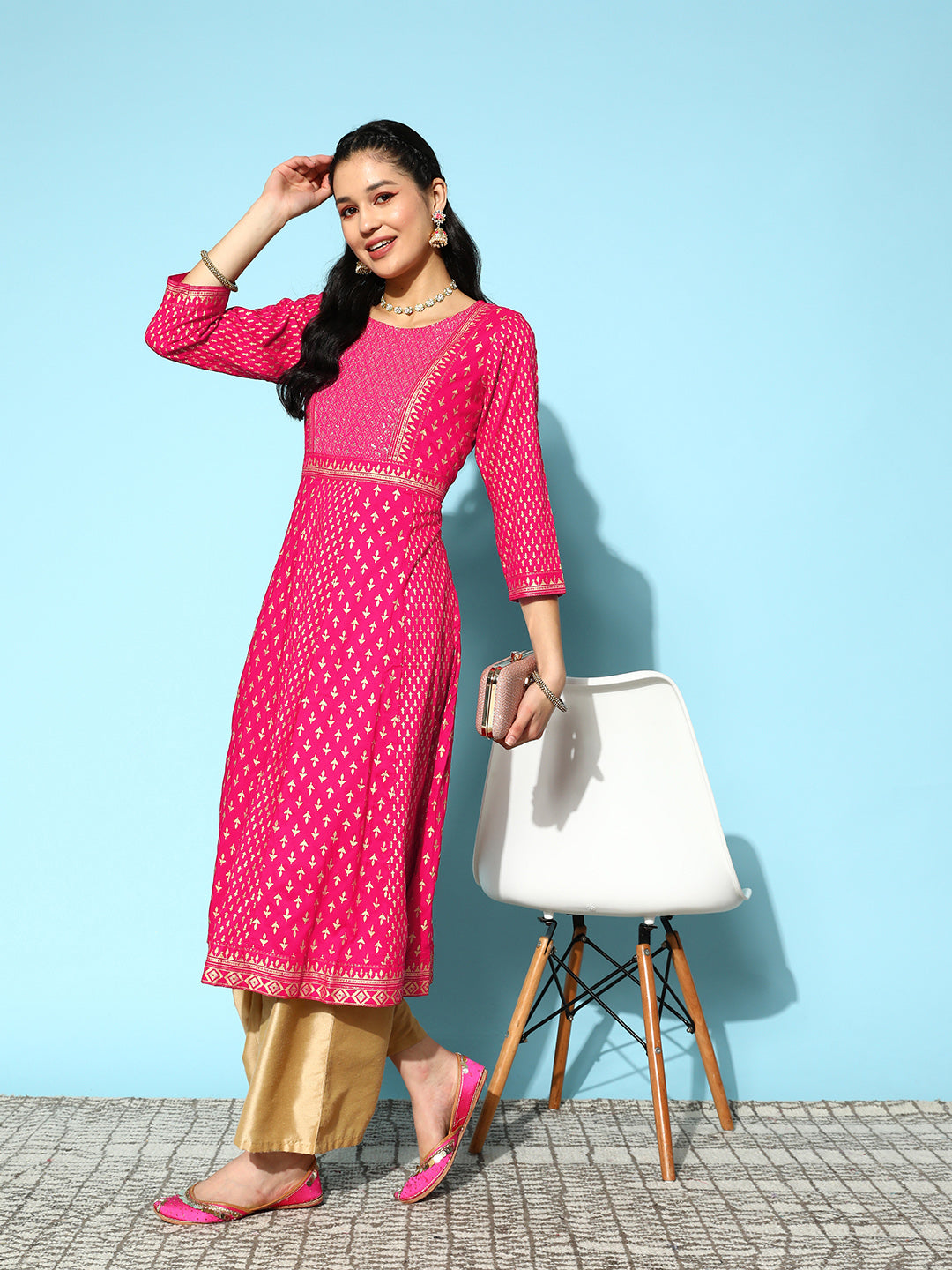 Ishin Women's Fuchsia Embellished Anarkali Kurta