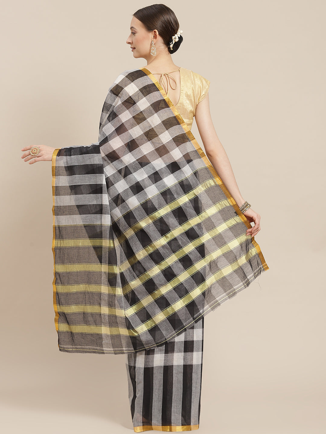 Ishin Women's Cotton Blend Black Checks Woven Vanamahalaxmi Saree With Blouse Piece