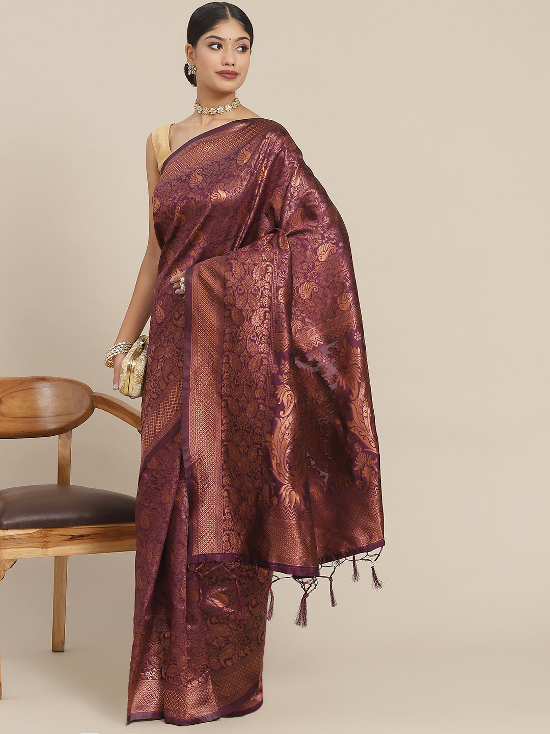Ishin Women's Brocade Magenta Zari Woven Design Saree With Blouse Piece