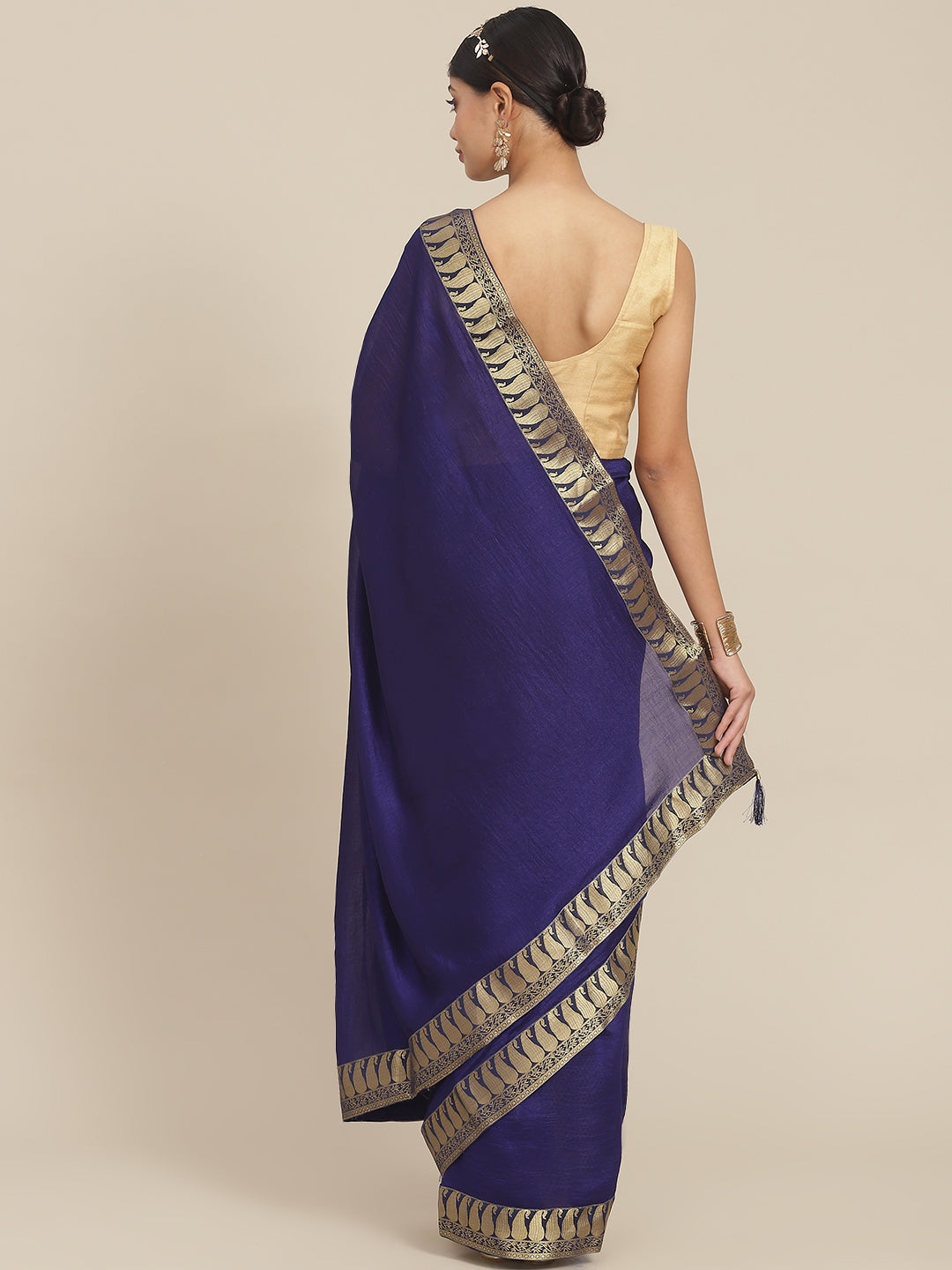 Ishin Women's Silk Blend Blue Solid Saree With Blouse Piece