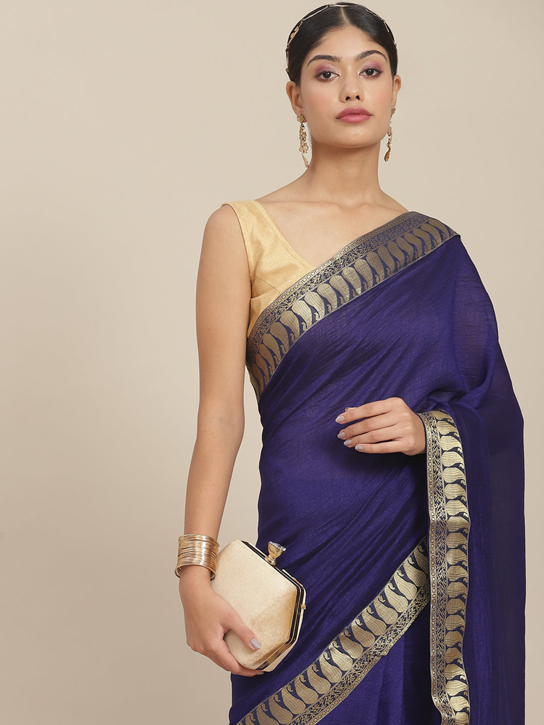 Ishin Women's Silk Blend Blue Solid Saree With Blouse Piece