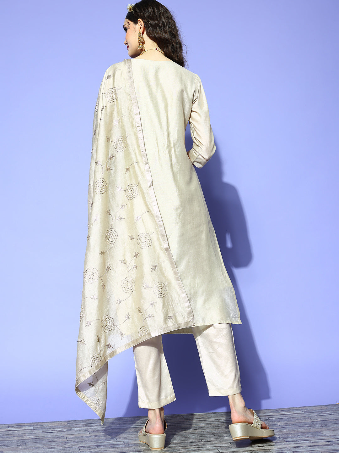Ishin Women's Green Embellished A-Line Kurta with Trouser & Dupatta