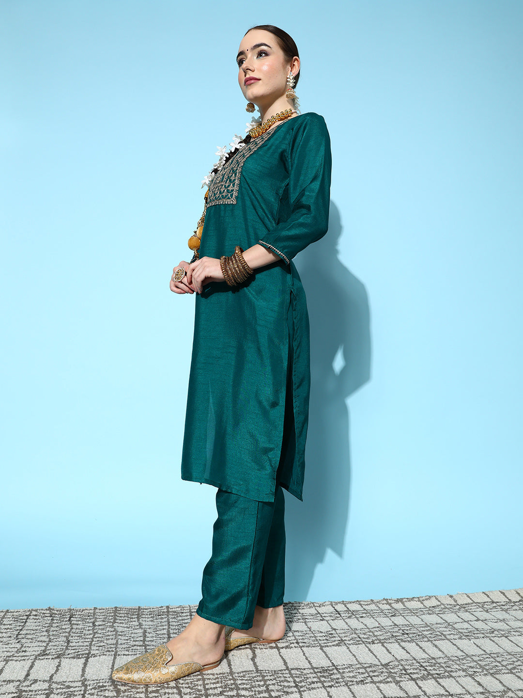 Ishin Women's Green Yoke Design A-Line Kurta with Toruser & Dupatta