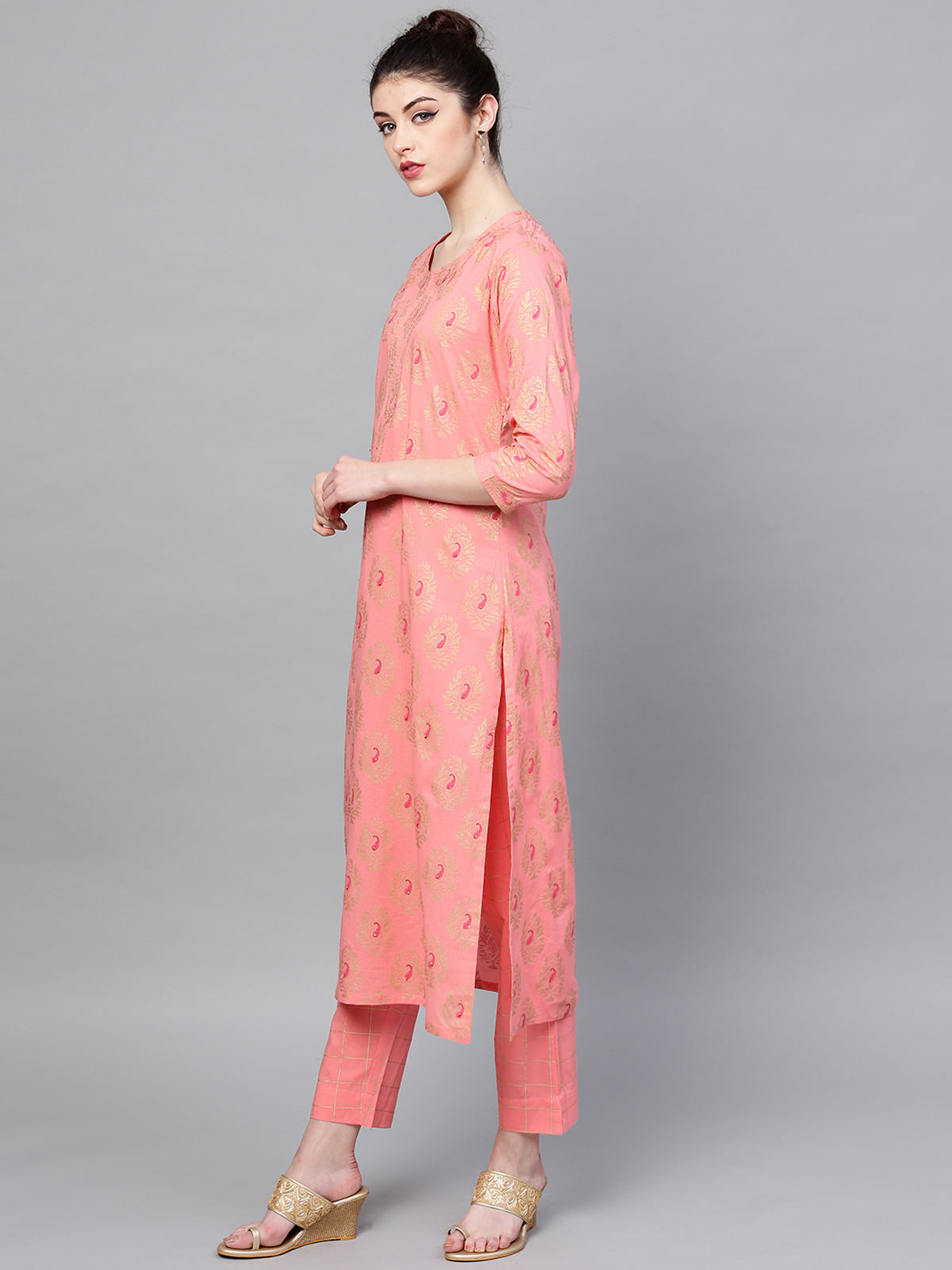 Ishin Women's Cotton Pink Foil Printed A-Line Kurta Palazzo Set