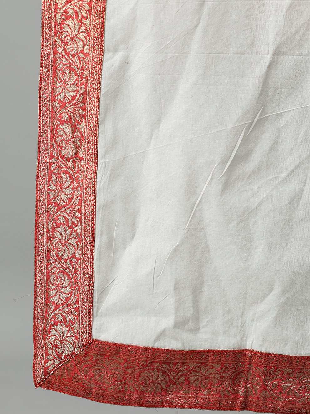 Ishin Women's Cotton Off White Yoke Banarasi Anarkali Kurta With Dupatta