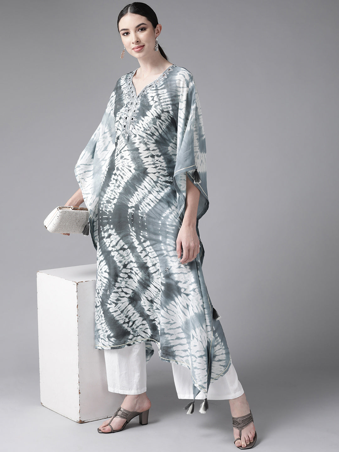 Ishin Women's Silk Blend Grey Embroidered Tie & Dye Kaftan Kurta