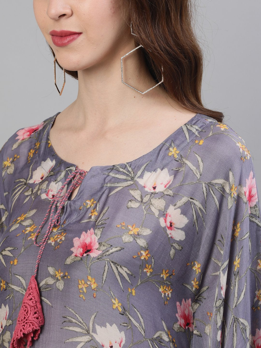 Ishin Women's Silk Purple Embroidered Kaftan Kurta