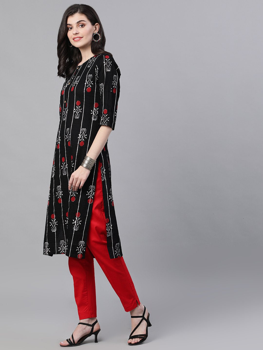 Ishin Women's Cotton Black Printed With Gota Patti A-Line Pintex Kurta