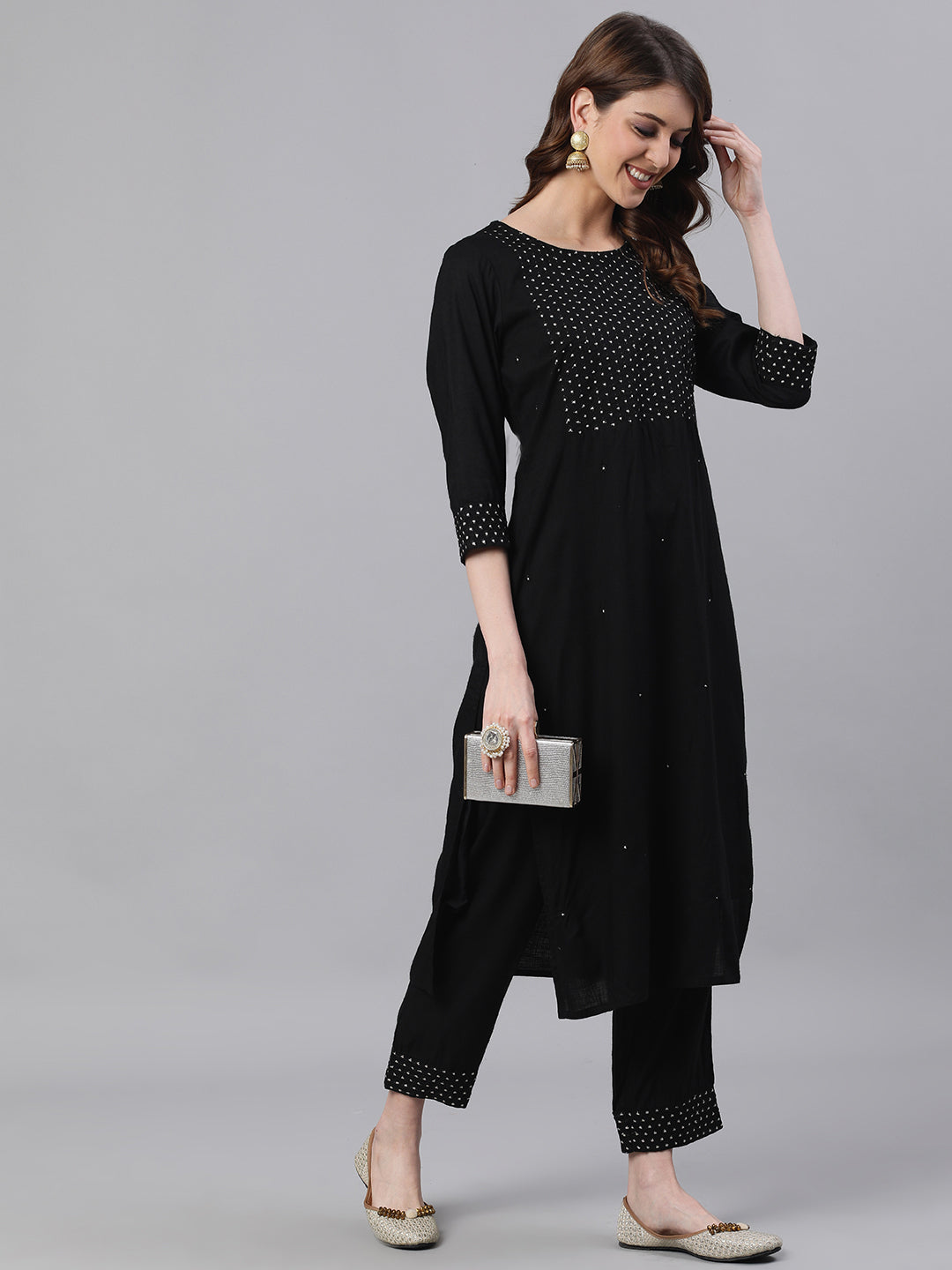 Women Black & White Embroidered Kurta with Trousers