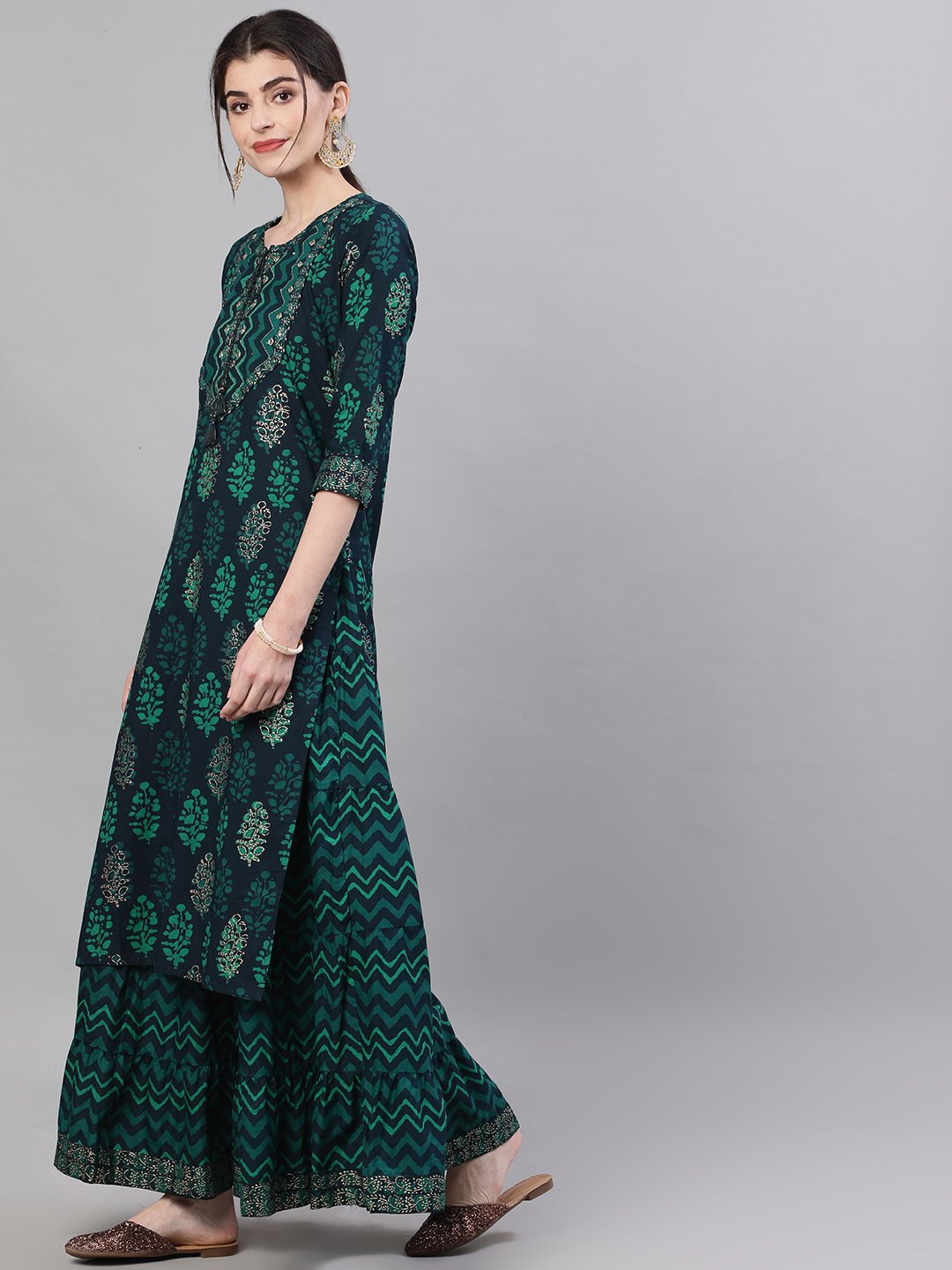 Comfy Cotton Embroidered Zari Green Floral Printed Straight Kurta Set With Flared Skirt And Tie-Up