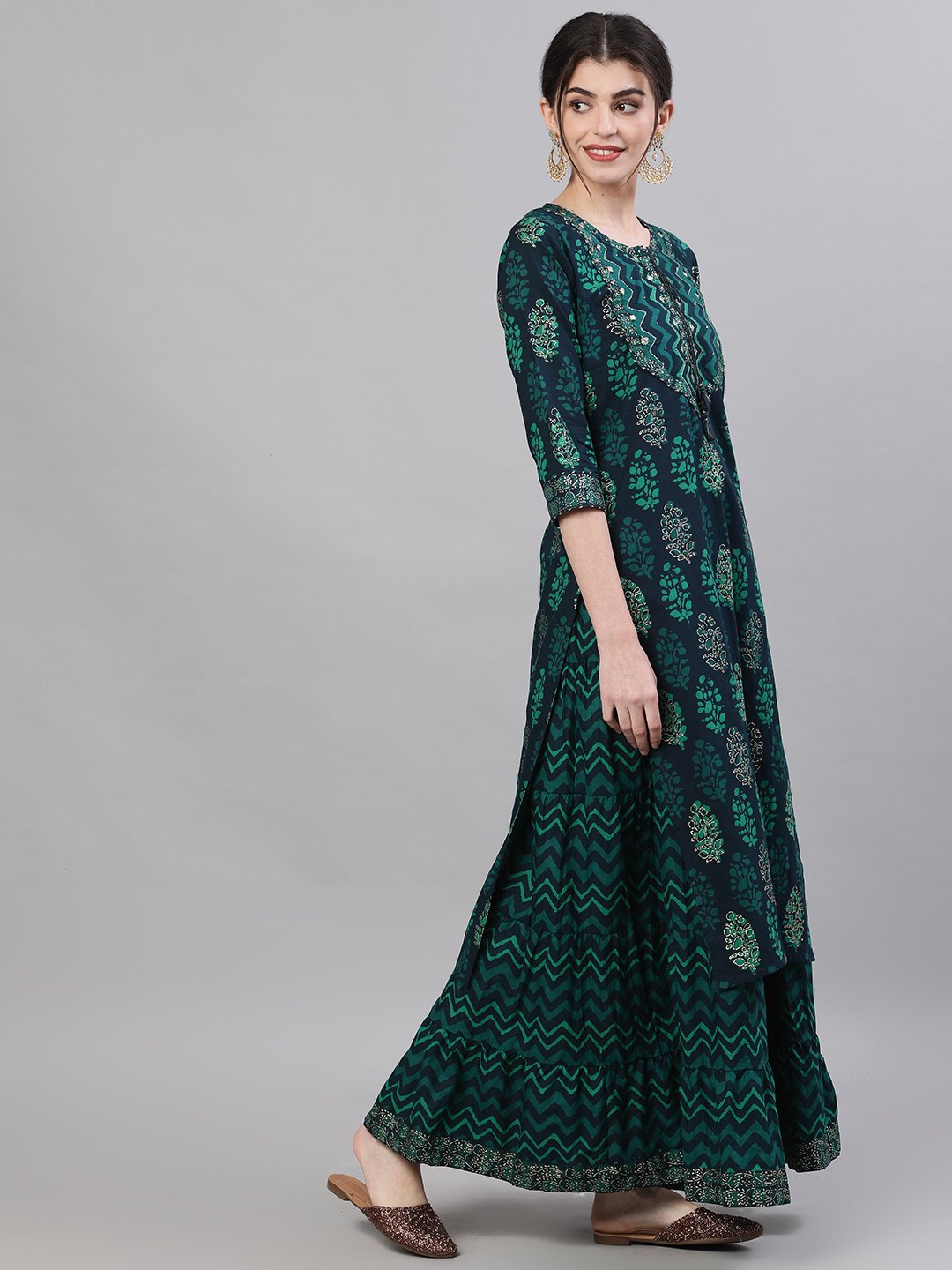 Comfy Cotton Embroidered Zari Green Floral Printed Straight Kurta Set With Flared Skirt And Tie-Up