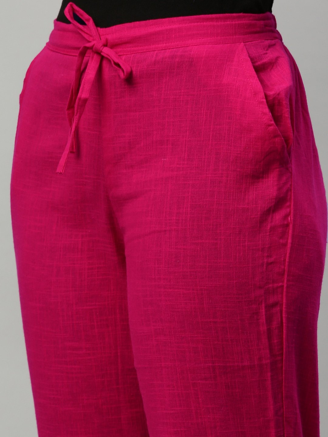 Ishin Women's Cotton Pink Printed Straight Kurta Trouser Set