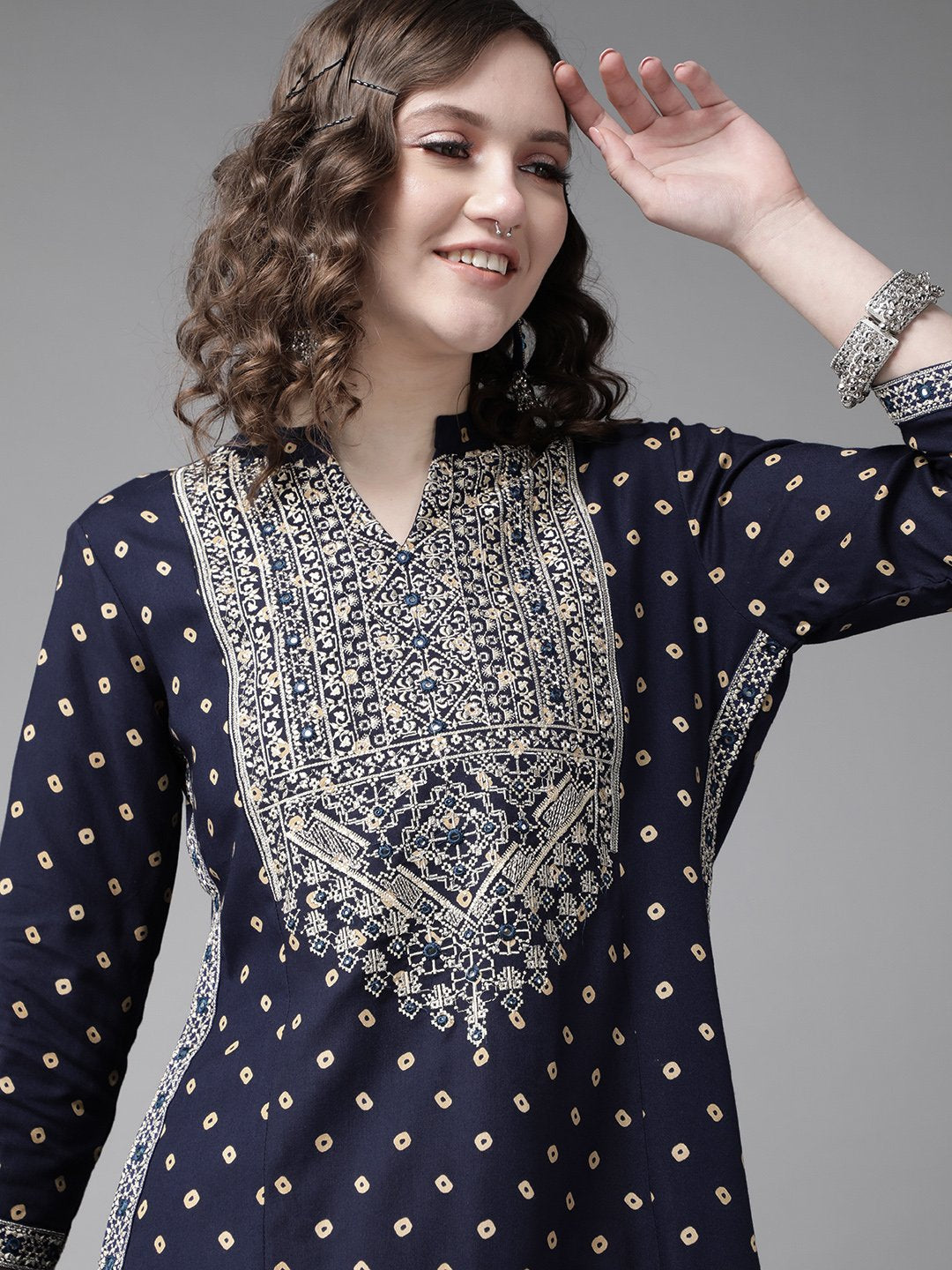 Ishin Women's Rayon Navy Blue Bandhani Embroidered A-Line Kurta