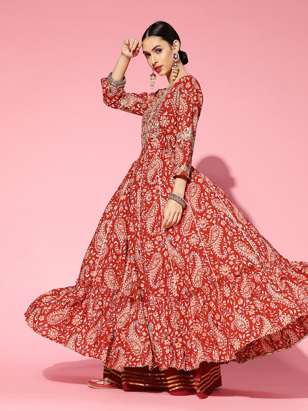 Ishin Women's Cotton Blend Red Zari Embroidered Anarkali Kurta