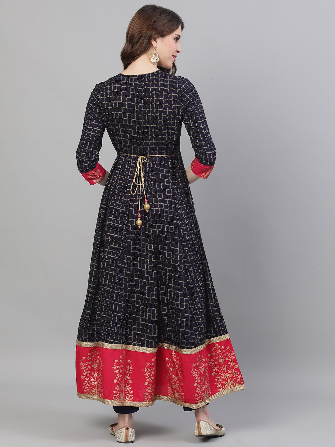 Ishin Women's Rayon Navy Blue Embroidered Anarkali Kurta