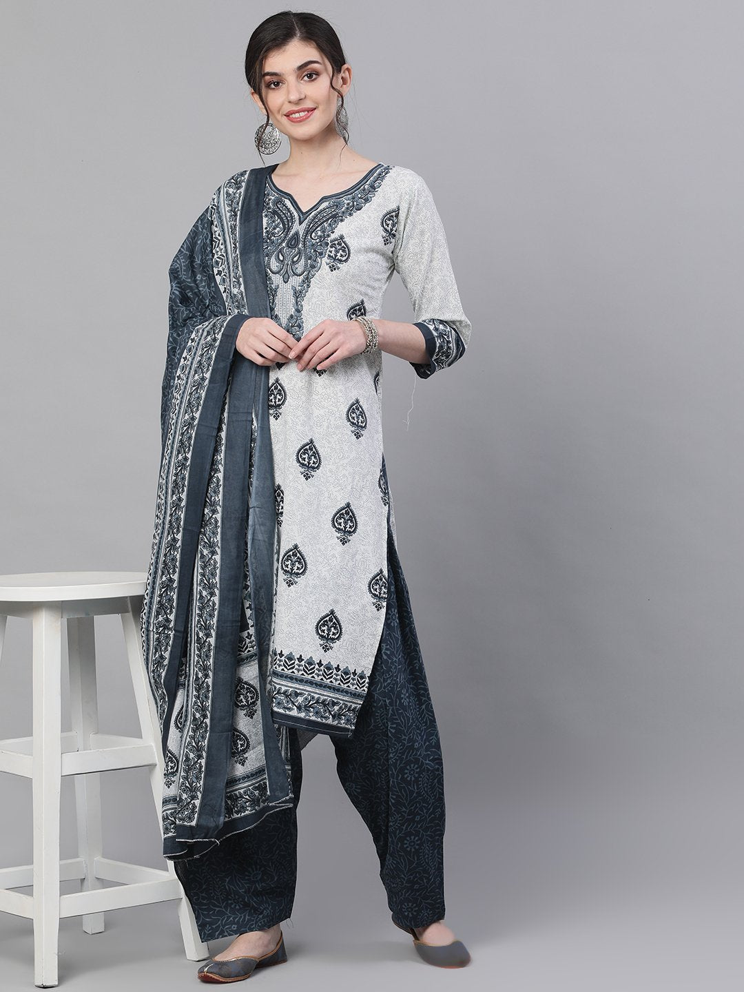 Ishin Women's Cotton White & Blue Printed A-Line Kurta Salwar Dupatta Set